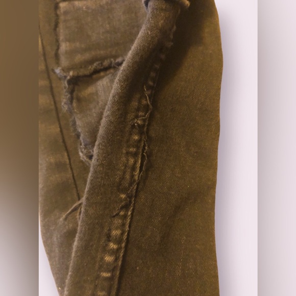 Hot Topic Denim Goth / Punk Black Hi-Rise Super Skinny Jeans | Size 3 - Picture 14 of 16